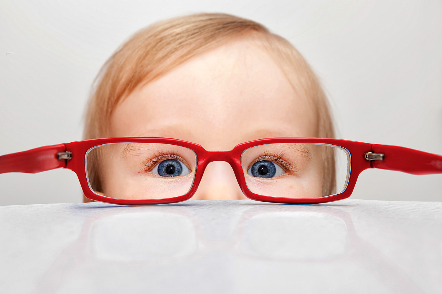 День плохого зрения. Очки для детей для зрения. Очки с глазами. Дети в очках. Дети с нарушением зрения.